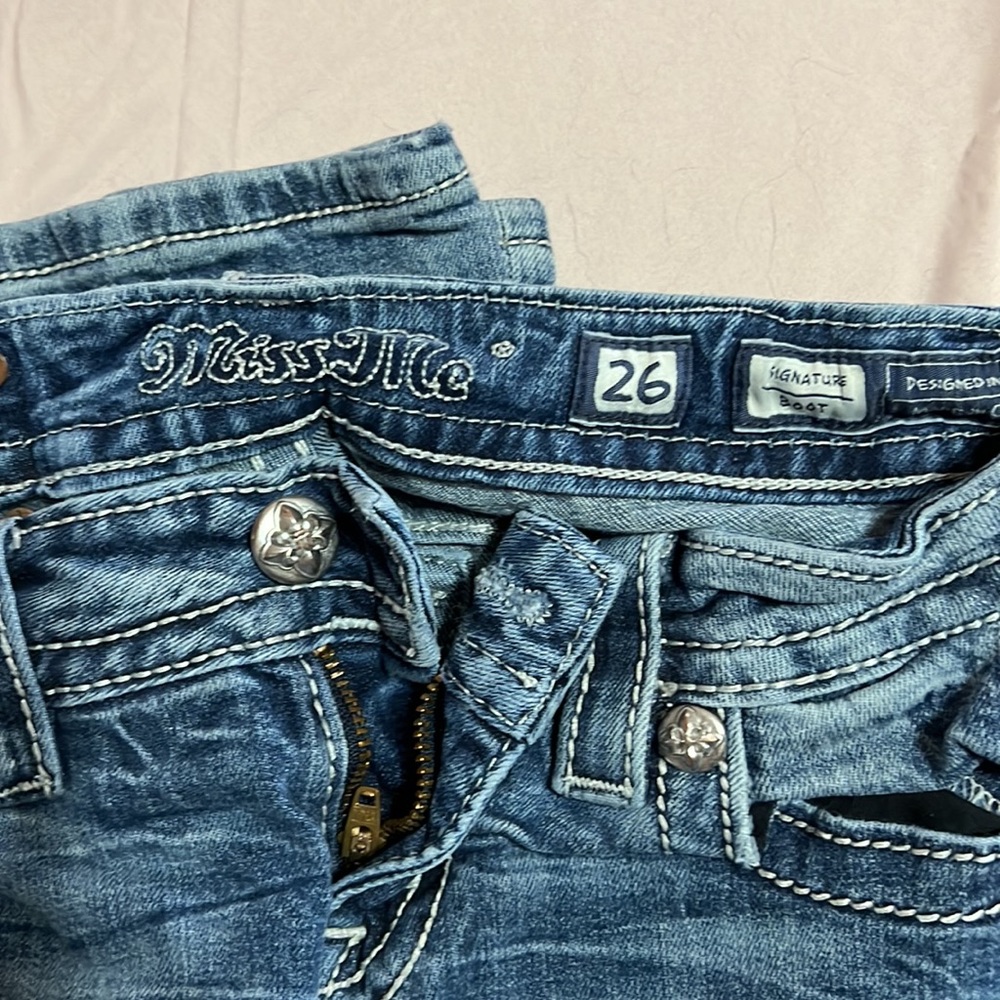 Jeans - Picture 2 of 2